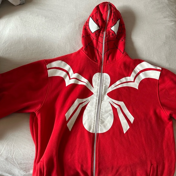Retro SpiderMan Hoodie - Picture 1 of 2